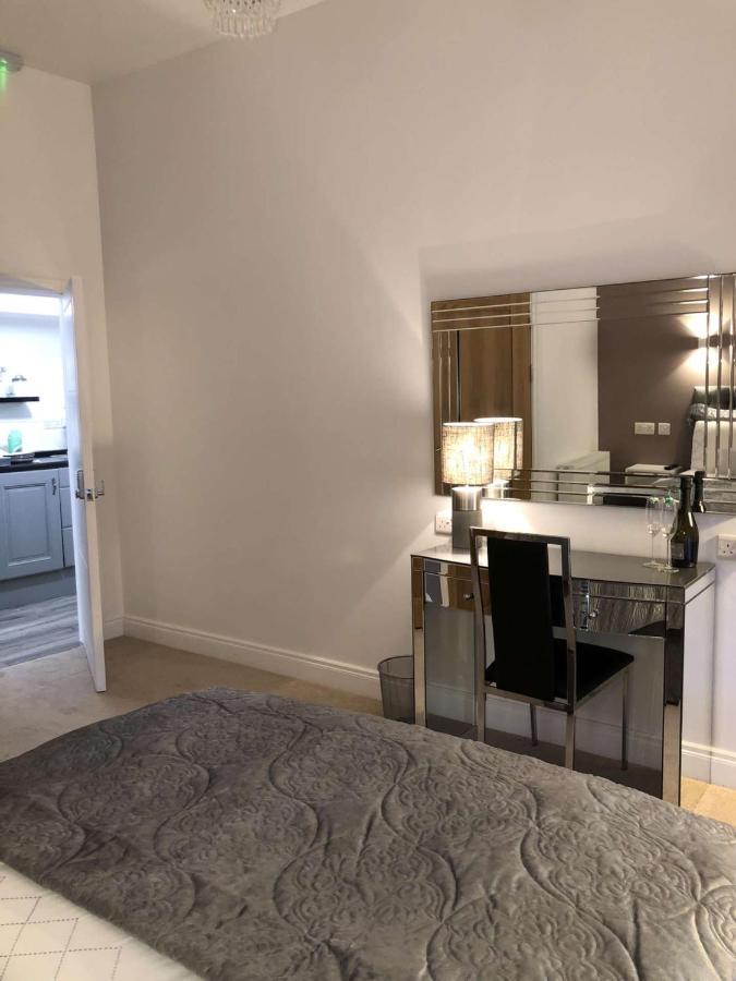 Atlantic Lodge, Main Street 5*